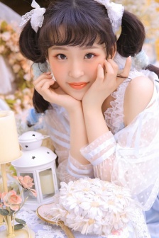 精品亚洲免播久久