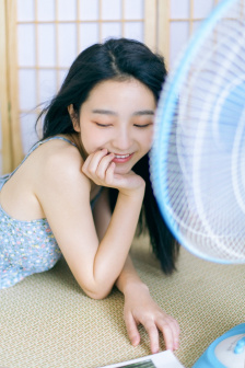 国产真实乱子伦偷精品!