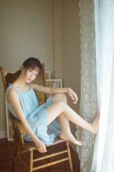 爱情公寓3女服务员