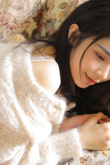 女子为救丈夫甘愿委屈