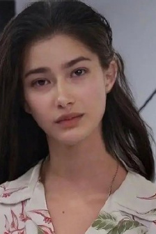 不良少年与白手杖女孩