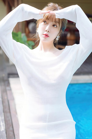 国产精品久久久日日碰碰