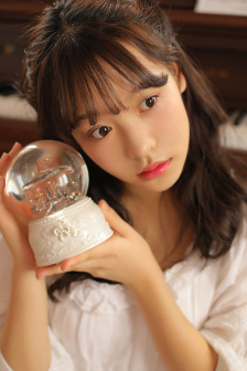 男友在客厅把我添高潮了