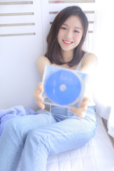 首长在书房含我奶头高H漫画