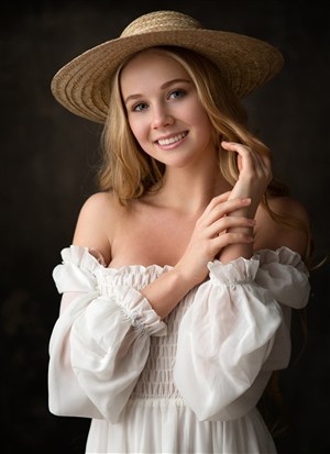 电影《迪拜空姐》