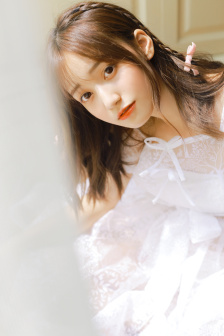 湿透的JK避雨1～2的象征意义